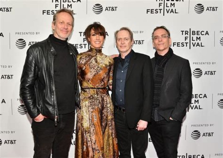 All About Jennifer Beals Husband Ken Dixon: Life, Career, and Family