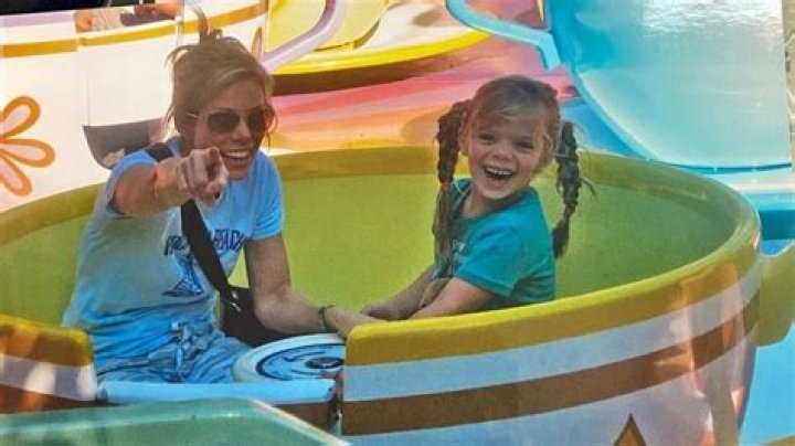 Cheryl Hines' Daughter Accident: A Complete Overview
