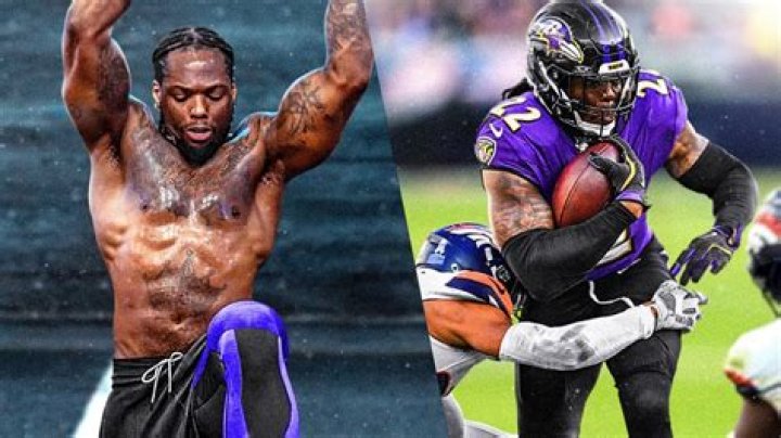 Derrick Henry Weight: The Key to His Dominance on the Field