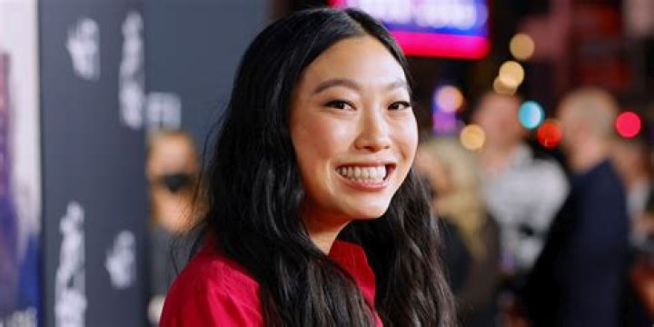 Exploring Awkwafina's Personal Life: Relationships, Dating, and More