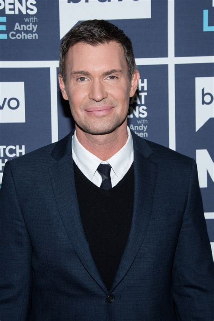 How Much Is Jeff Lewis Worth: Unveiling the Net Worth of the Flipping Out Star