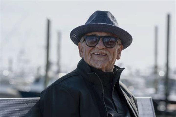 Joe Pesci: The Iconic Actor's Height and Weight Revealed