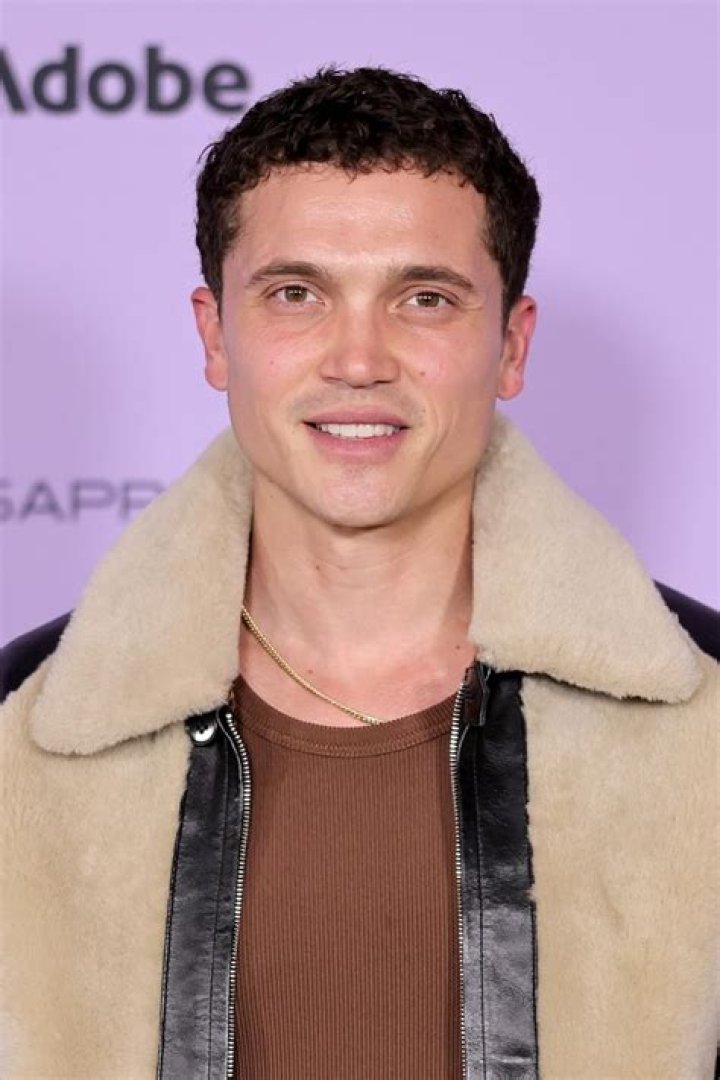 Karl Glusman: The Rising Star of Hollywood