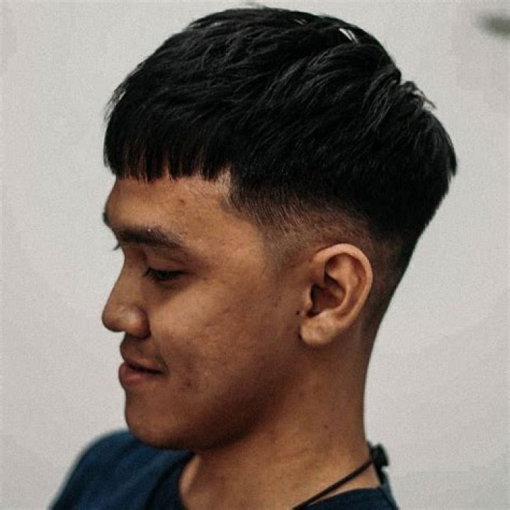 Low Fade with Fringe: The Ultimate Guide to This Trendy Hairstyle