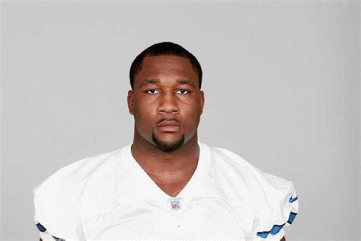 Marcus Spears Salary Insights into Earnings and Career