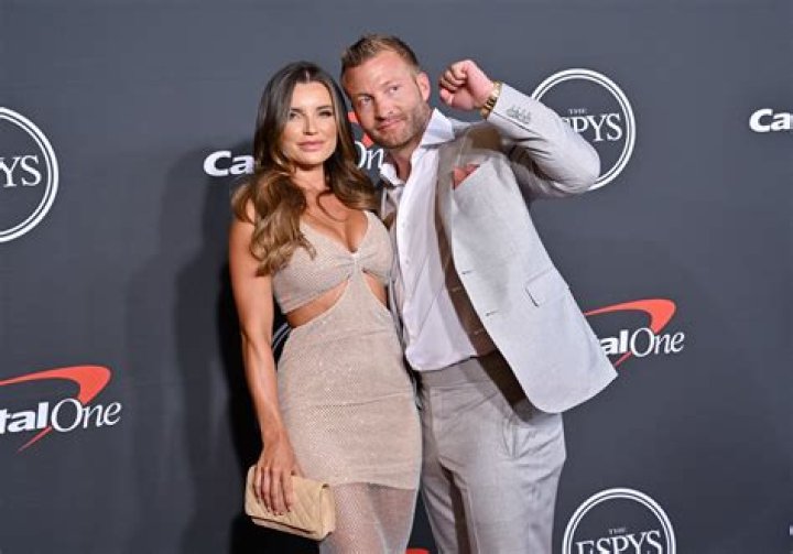 Sean McVay Girlfriend: A Deep Dive into the Life of the NFL Coach