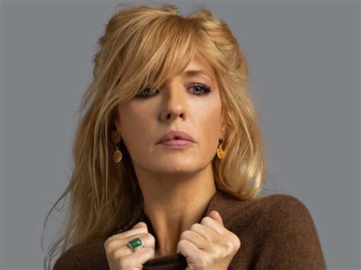 Stunning Kelly Reilly Photos: Actress Portraits and More