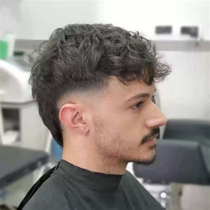 Textured Fringe Mid Taper: The Ultimate Guide to a Stylish Haircut