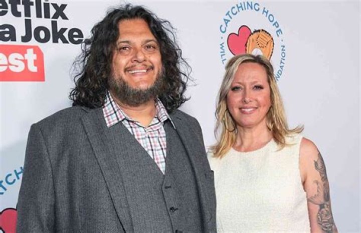 The Comprehensive Guide to Felipe Esparza's Wife