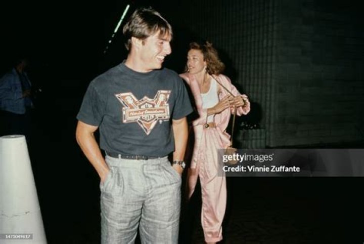 Understanding the Age Difference Between Tom Cruise and Mimi Rogers