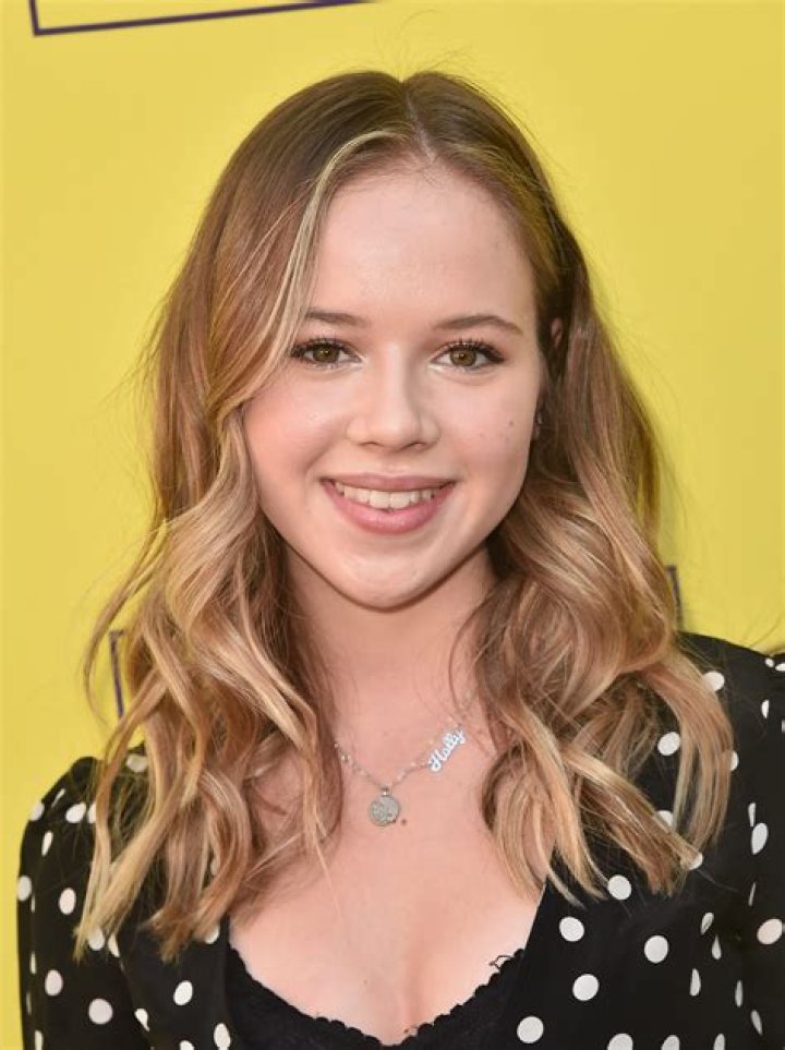 Unveiling Holly J Barrett Age: A Rising Star in Hollywood