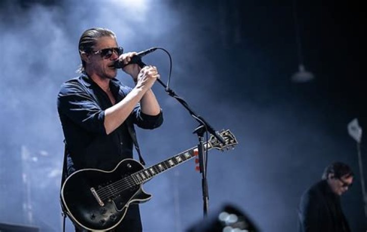 Unveiling the Legacy of the Iconic Interpol Singer