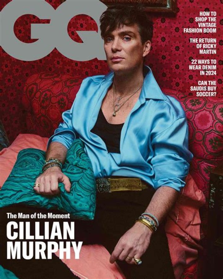 Why Cillian Murphy is Not on Social Media: A Deep Dive